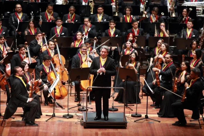 sinfonica-simon-bolivar sinfonica-simon-bolivar