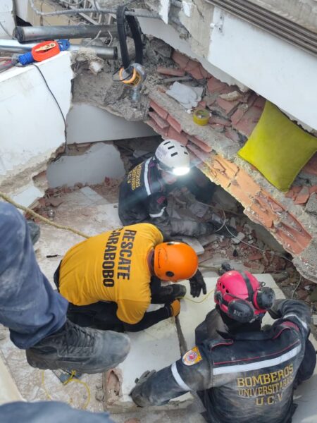 rescatista-Vani-sismos-Rescate Carabobo