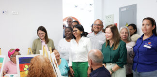 Presidenta Delcy Rodríguez invita a crear Casas de Abuelos en todo el país
