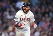Criollo Wilyer Abreu jugador de la semana en la Liga Americana Wilyer Abreu