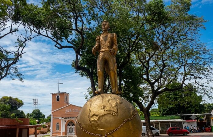Biruaca - Plaza Bolívar