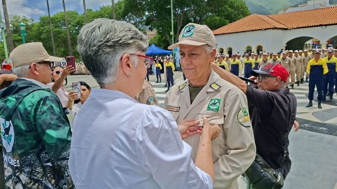 Gobierno entrega parques recuperados y felicita a Guardaparques en su día Día Nacional de Guardaparques