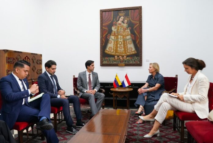 Venezuela sostiene encuentros con diplomáticos de Países Bajos, Polonia y Serbia Encuentros entre Venezuela