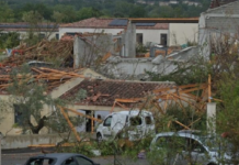 Tornado en Francia deja heridos y numerosos daños materiales Tornado en francia deja heridos y numerosos daños materiales