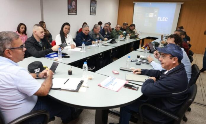 Evalúa plan de acción para recuperación del Sistema Eléctrico Nacional Evalúa plan de acción para recuperación del Sistema Eléctrico Nacional