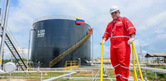 Producción petrolera supera más de 1millón 200 mil barriles diarios pese a emergencia sísmica