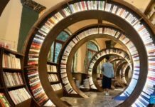China: Wuyuan inaugura una biblioteca subterránea en una dolina natural Biblioteca subterránea es inaugurada