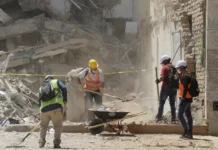 Rescatistas venezolanos llegan a Colombia para apoyar en labores de salvamento