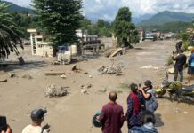 cifra de fallecidos en Nepal