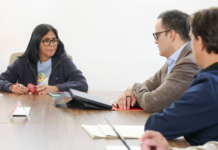 Delcy Rodríguez lideró reunión para ejecución de fondos de emergencia post-sismos delcy-rodriguez-fondos