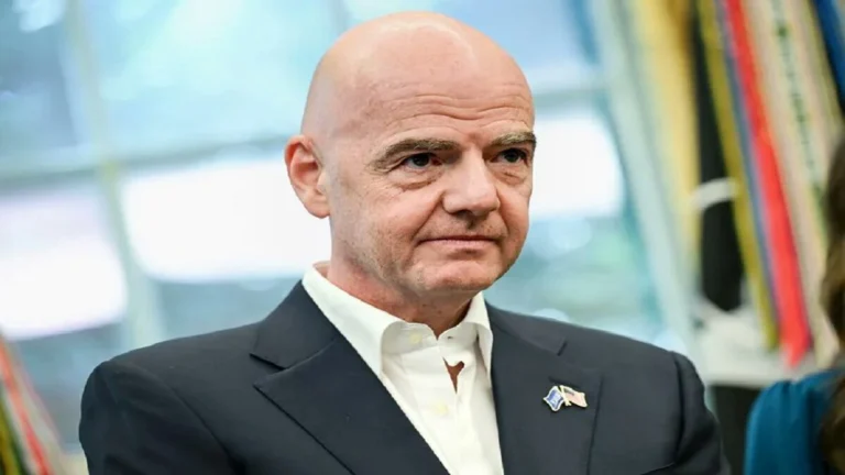 Presidente de la FIFA descarta su idea de privatizar el Mundial de Fútbol Presidente de la FIFA descarta su idea de privatizar el Mundial de Fútbol