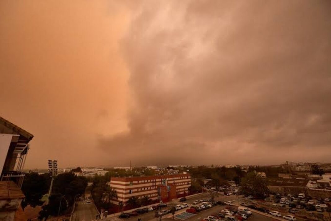 Polvo del Sahara estará en venezuela hasta el 17 de agosto segun el Inameh Polvo del Sahara estará en venezuela hasta el 17 de agosto segun el Inameh