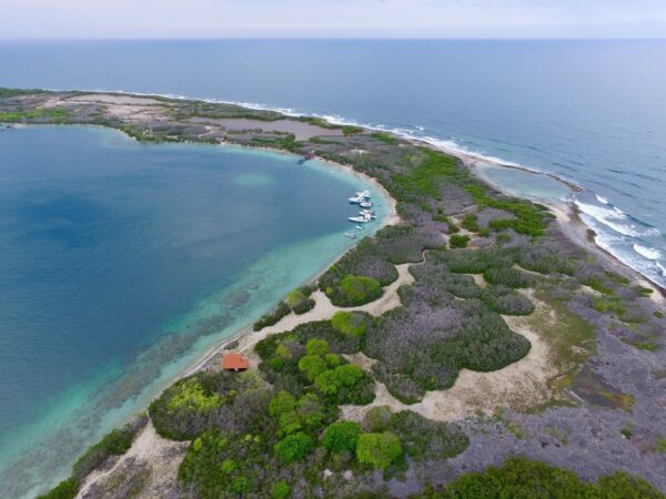 Día Internacional de los Parques Naturales-isla_larga_puerto cabello