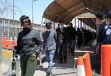 Primer grupo de migrantes deportados de EEUU llega a Liberia Primer grupo de migrantes deportados de EEUU llega a Liberia