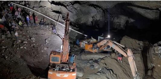 Derrumbe de mina de oro al suroeste de Colombia deja 13 muertos