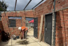 «Venezuela Renace» reconstruye viviendas en 15 sectores de Juan José Mora Juan José Mora