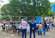 Comunidad en Valencia recoge propuestas de normas del Parque Fila La Guacamaya Normas del Parque Fila La Guacamaya