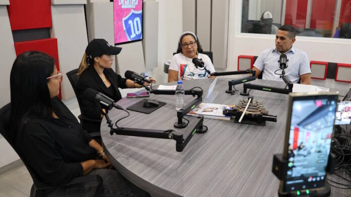 Compromiso con las bases y la paz