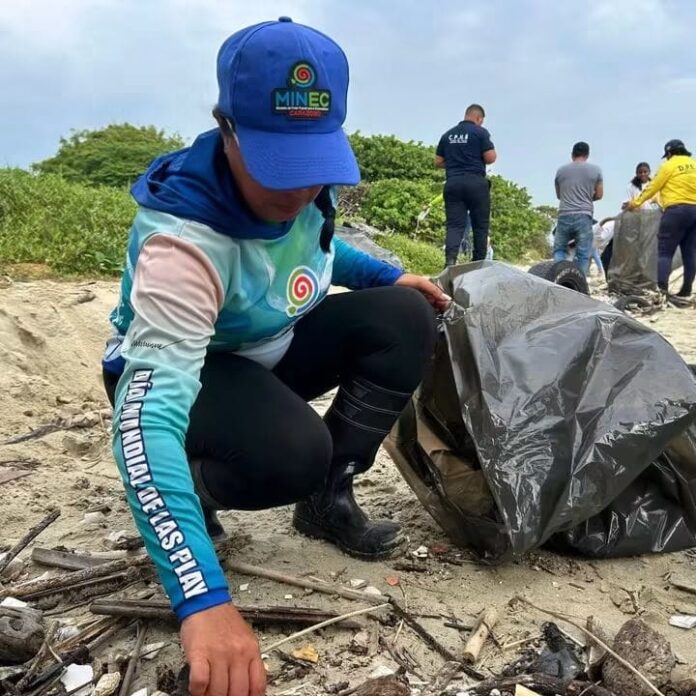 Día Mundial de las playas - costas venezolanas Día Mundial de las playas - costas venezolanas
