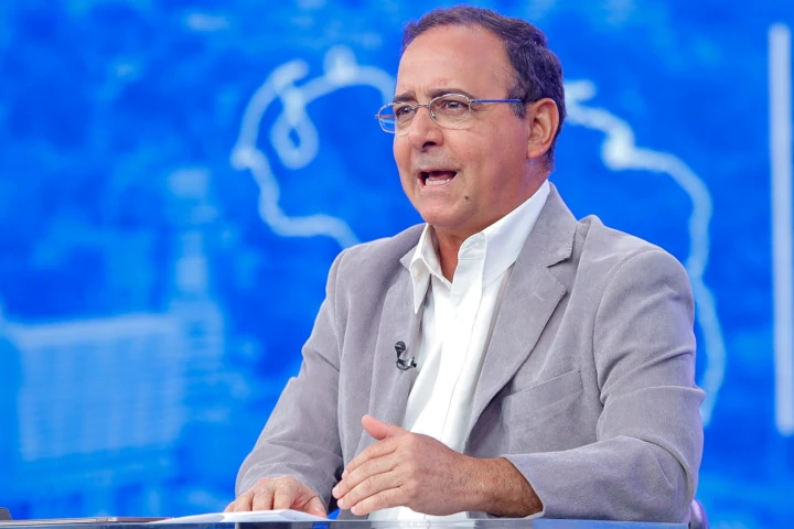 Alcala-anuncia-incorporacion-de-1.300-megavatios-al-Sistema-Electrico-Nacional