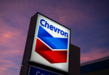 Esta es la suma que Chevron prevé invertir en Venezuela para aumentar producción de barriles de petróleo Chevron prevé invertir 7 mil millones de dólares en Venezuela