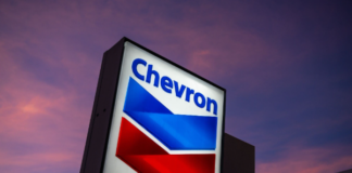 Chevron prevé invertir 7 mil millones de dólares en Venezuela
