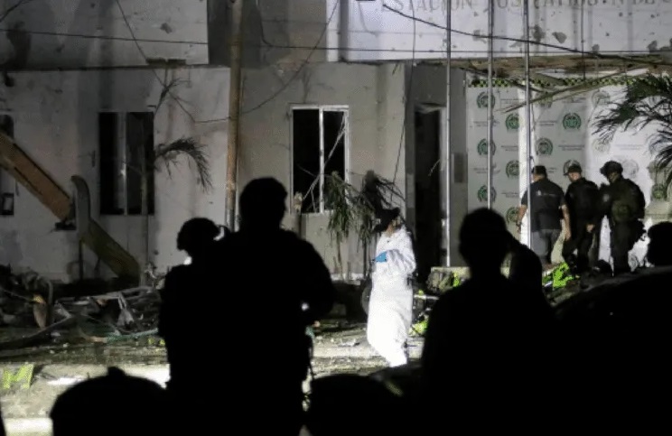 Carro bomba en Cúcuta Carro bomba en Cúcuta