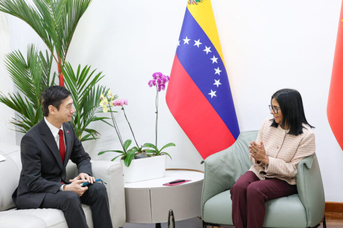 reunión Rodríguez Lan Hu reunión Rodríguez Lan Hu