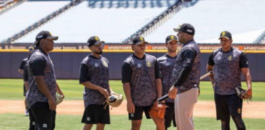 LVBP: Leones del Caracas y Caribes de Anzoátegui iniciaron su pretemporada