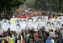 Marcha multitudinaria en México tras 12 años de los 43 desaparecidos de Ayotzinapa 43 desaparecidos de Ayotzinapa