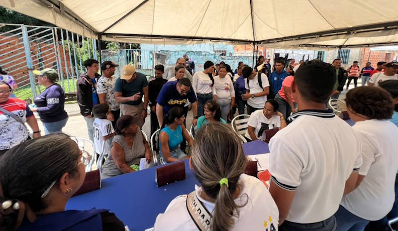 Jornada social Venezuela Renace atendió a sector de Tocuyito Jornada Social Venezuela Renace