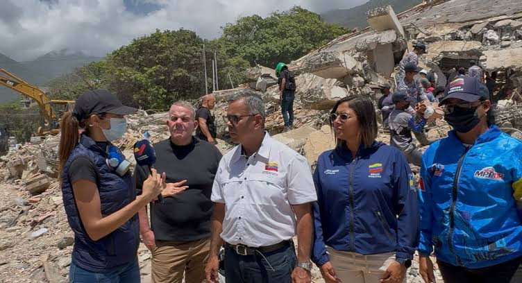 ministro para Obras Públicas, Juan José Ramírez-remoción escombros La Guaira ministro para Obras Públicas, Juan José Ramírez-remoción escombros La Guaira