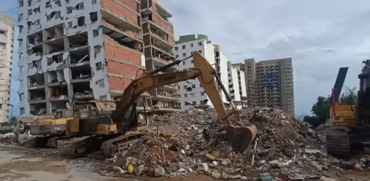 Preparan en Caracas la demolición de 50 estructuras afectadas por los sismos