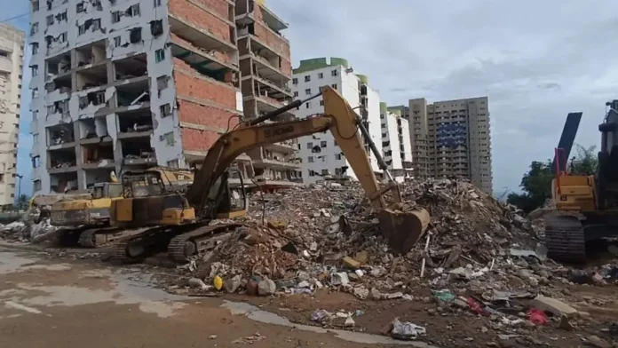 Preparan en Caracas la demolición de 50 estructuras afectadas por los sismos Preparan en Caracas la demolición de 50 estructuras afectadas por los sismos