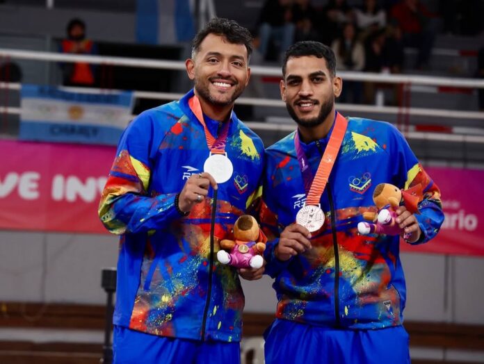 ¡ARRANCO-LA-ESGRIMA-VENEZOLANA-EN-SANTA-FE-2026-🇻🇪🤺Hoy-abrio-la-participacion-de-nuestra-del-696x524