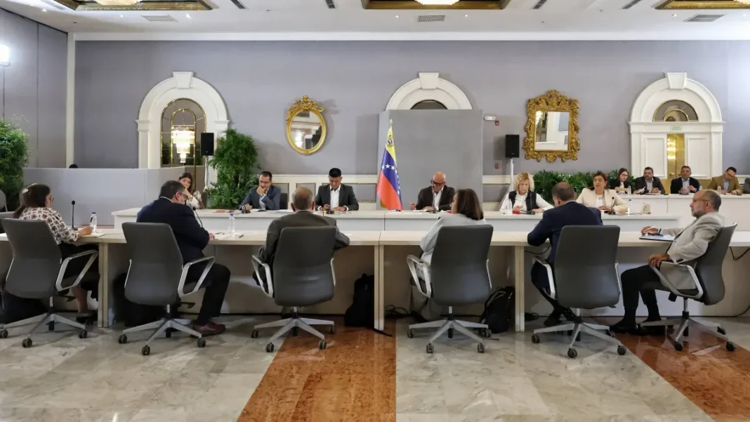 0985a2b8-df19-40e2-abaf-e1e996e8c23f-1-1.jpg