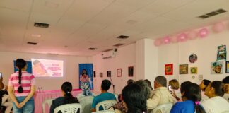 Conversatorio "Voces rosas en Ciudad Valencia" promueve la prevención del cáncer de mama