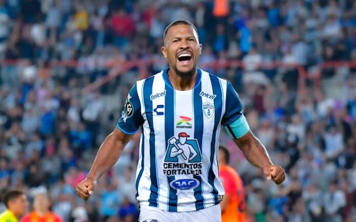 El gladiador venezolano se afianza como líder de los goleadores en Liga MX Rondón se afianza en Liga MX