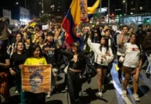 En Colombia se movilizan contra políticas del gobierno del mandatario de la Espriella