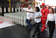 Camiones gas casa por casa