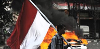 Protestas masivas en Indonesia por corrupción y desastre ambiental Protestas masivas en Indonesia