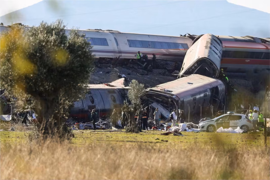Choque de trenes en España Choque de trenes en España