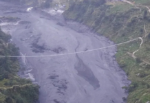 Crecida de río en el centro de Nepal deja cinco desaparecidos