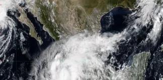 Cinco fallecidos en México tras paso de Huracán Simón y tormenta Rachel
