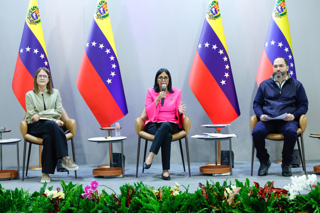 Conferencia de Energía Petróleo y Gas Delcy Rodríguez -Conferencia de Energía Petróleo y Gas