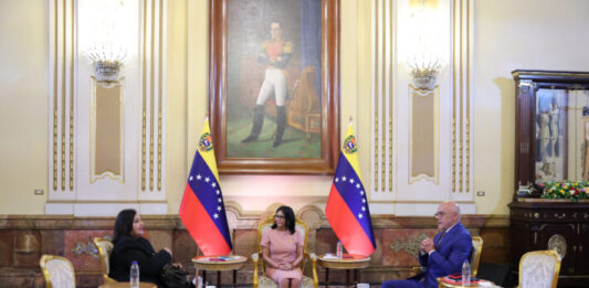 Jefa de Estado recibió
