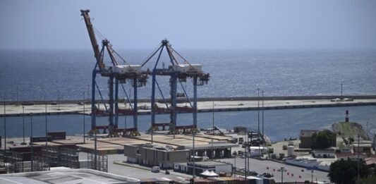 Contenedores en La Guaira y Carabobo