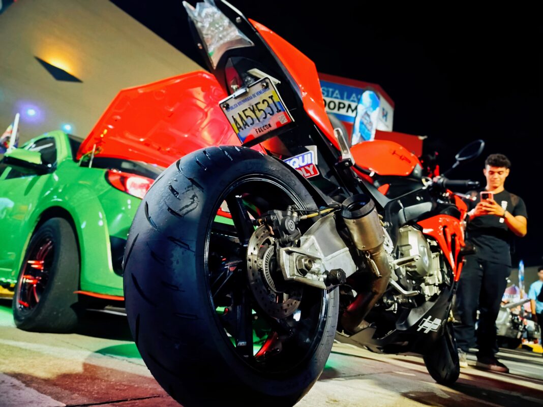moto BMW