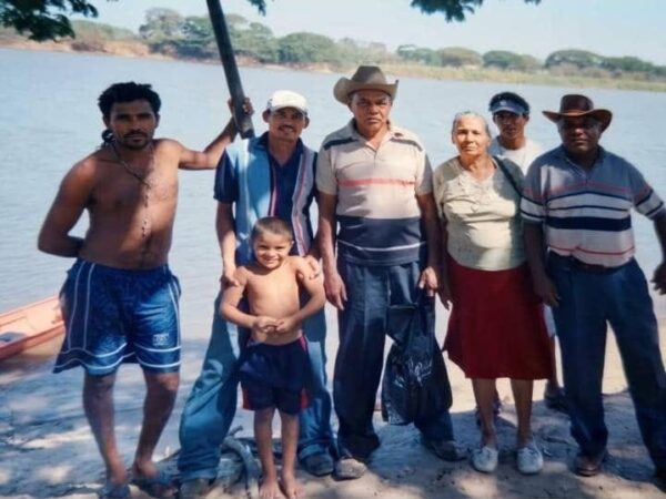 Tonino y familia