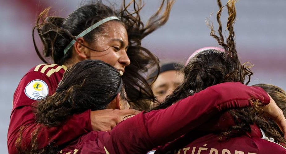 Vinotinto femenina sub17 Vinotinto femenina sub17